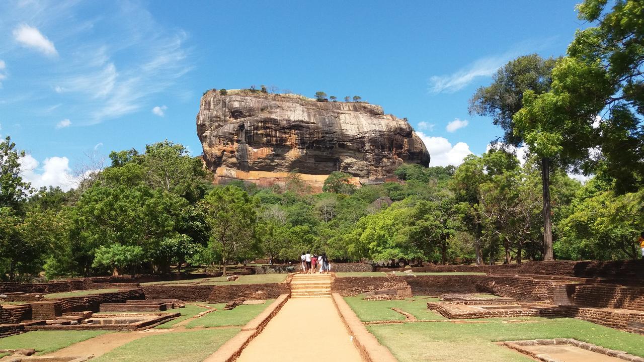 Sigiriya Amenity Home Stay Екстериор снимка